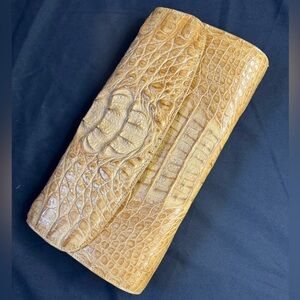 Vintage BYRON genuine crocodile leather clutch